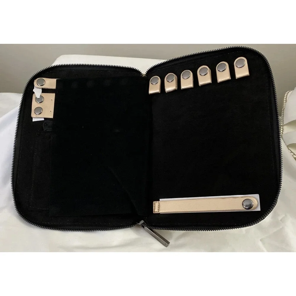 Halston Jewelry Travel Organizer Case Portfolio Holder Gold 9